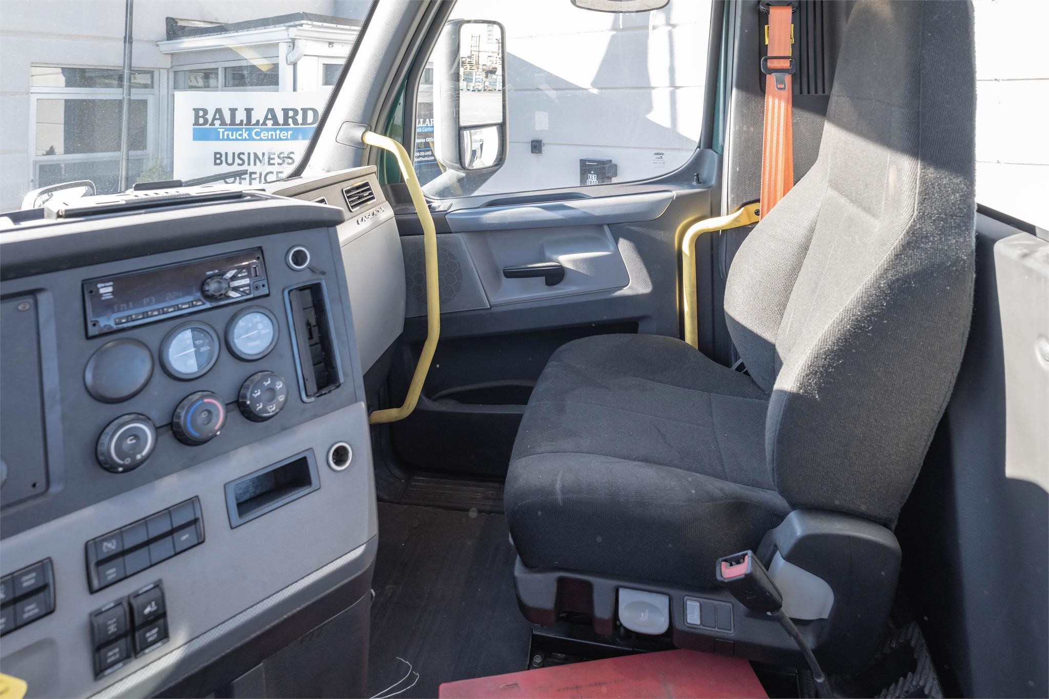 2018 FREIGHTLINER CASCADIA 116 8009461138 2018 FREIGHTLINER CASCADIA 116 8009461138