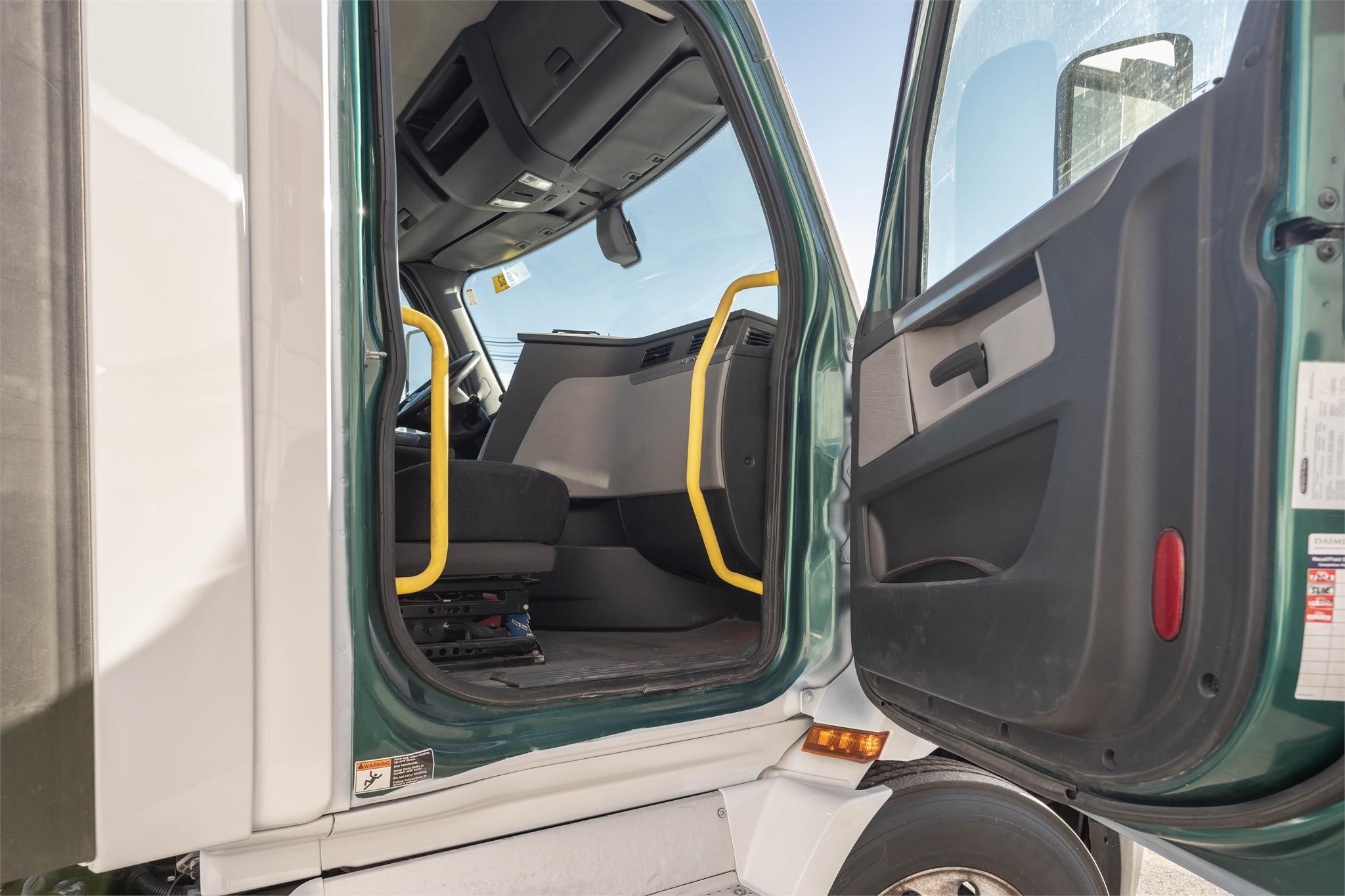 2018 FREIGHTLINER CASCADIA 116 8009461146 2018 FREIGHTLINER CASCADIA 116 8009461146