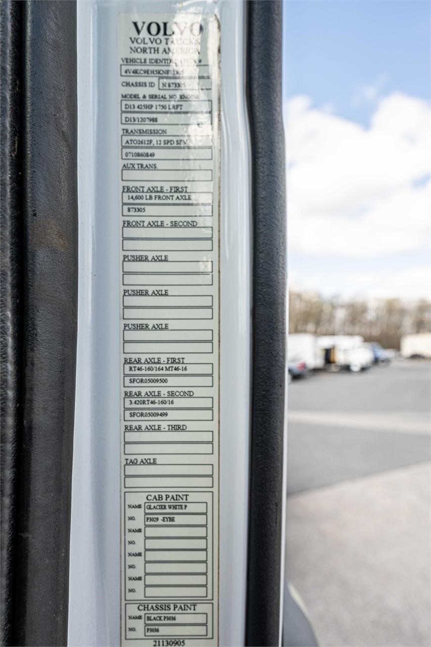 2019 VOLVO VHD64FT300 8022202561 2019 VOLVO VHD64FT300 8022202561