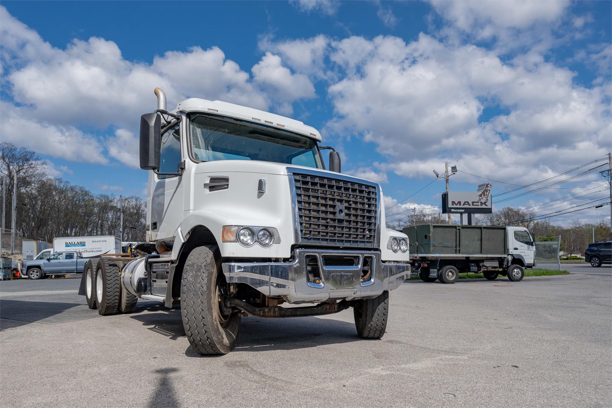 2019 VOLVO VHD64FT300 8022202652 2019 VOLVO VHD64FT300 8022202652