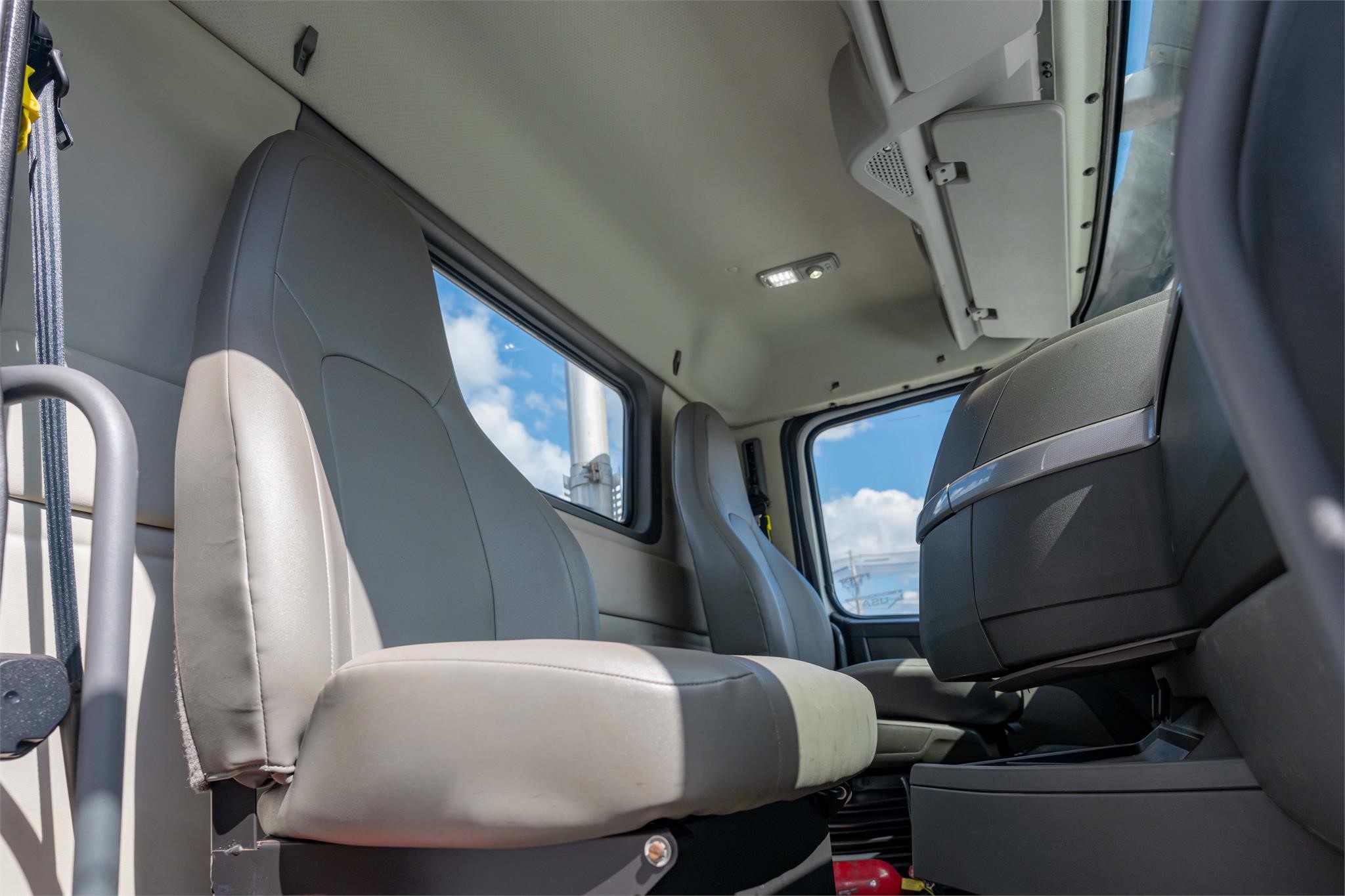 2019 VOLVO VHD64FT300 8022202684 2019 VOLVO VHD64FT300 8022202684