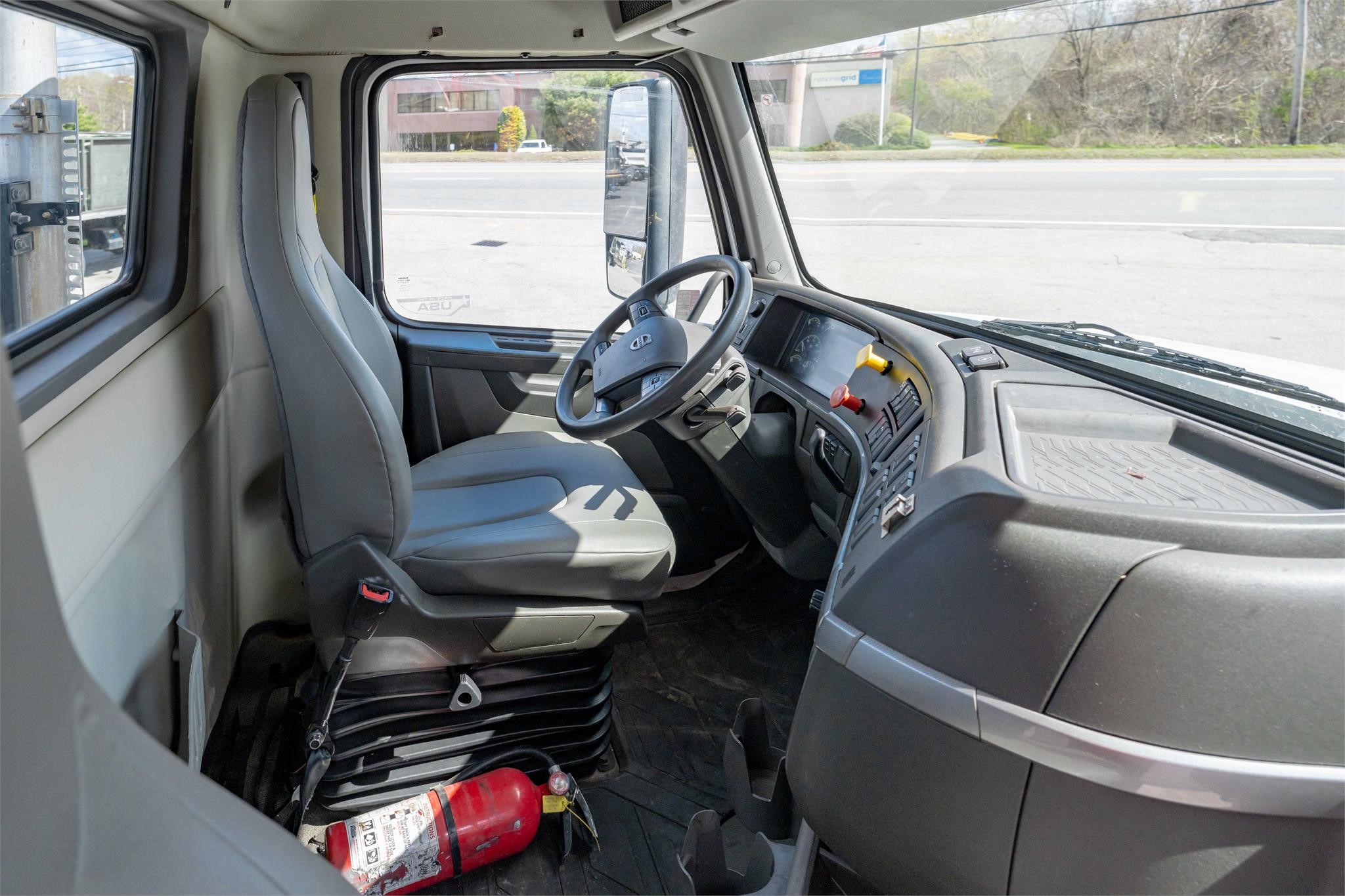 2019 VOLVO VHD64FT300 8022202686 2019 VOLVO VHD64FT300 8022202686