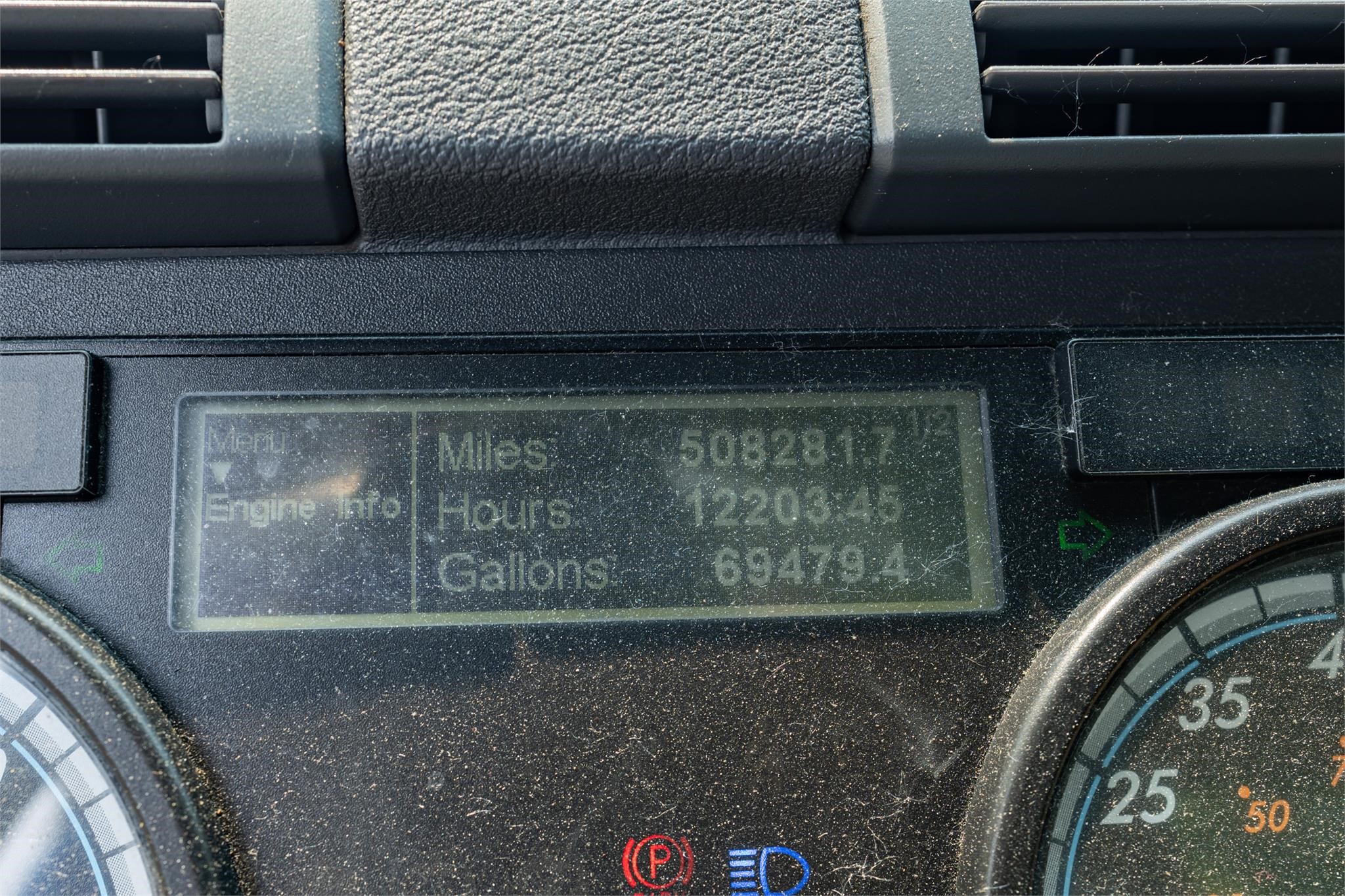 2017 FREIGHTLINER CASCADIA 113 8027153312 2017 FREIGHTLINER CASCADIA 113 8027153312