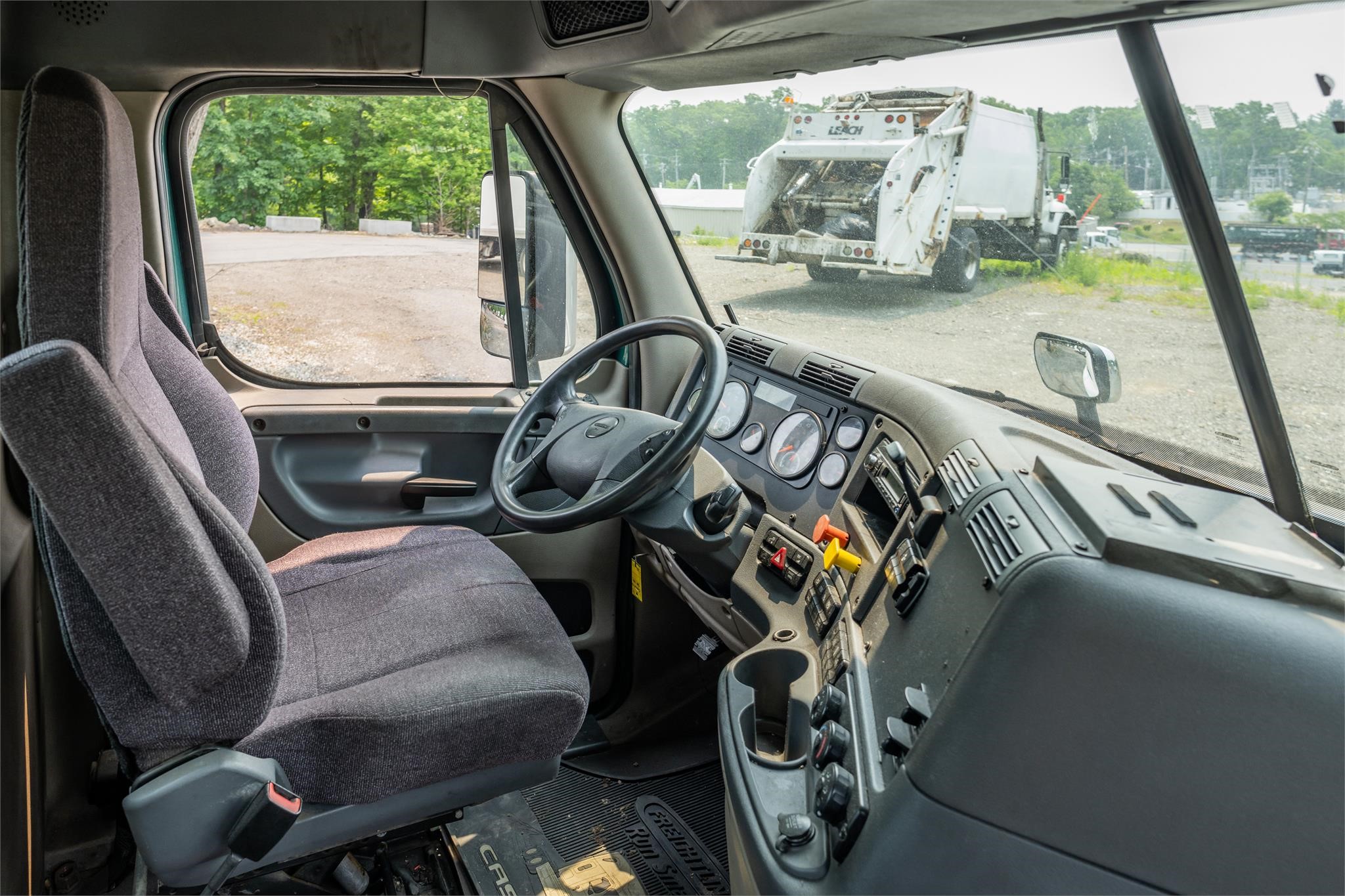 2017 FREIGHTLINER CASCADIA 113 8027153317 2017 FREIGHTLINER CASCADIA 113 8027153317