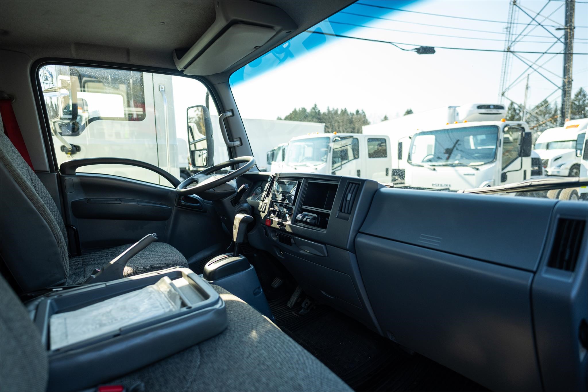 2017 ISUZU NPR HD 8060286837 2017 ISUZU NPR HD 8060286837