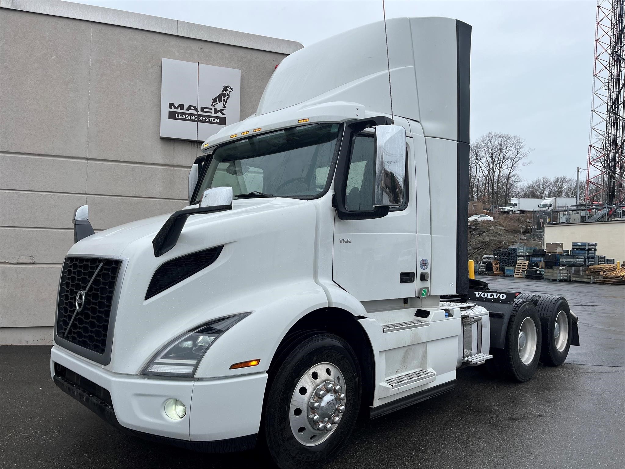 2020 VOLVO VNR64T300 8065688957 2020 VOLVO VNR64T300 8065688957