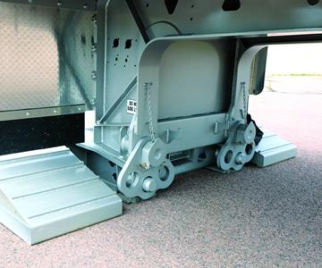 Trail King 90MG 3-position-stirrups Trail King 90MG 3-position-stirrups