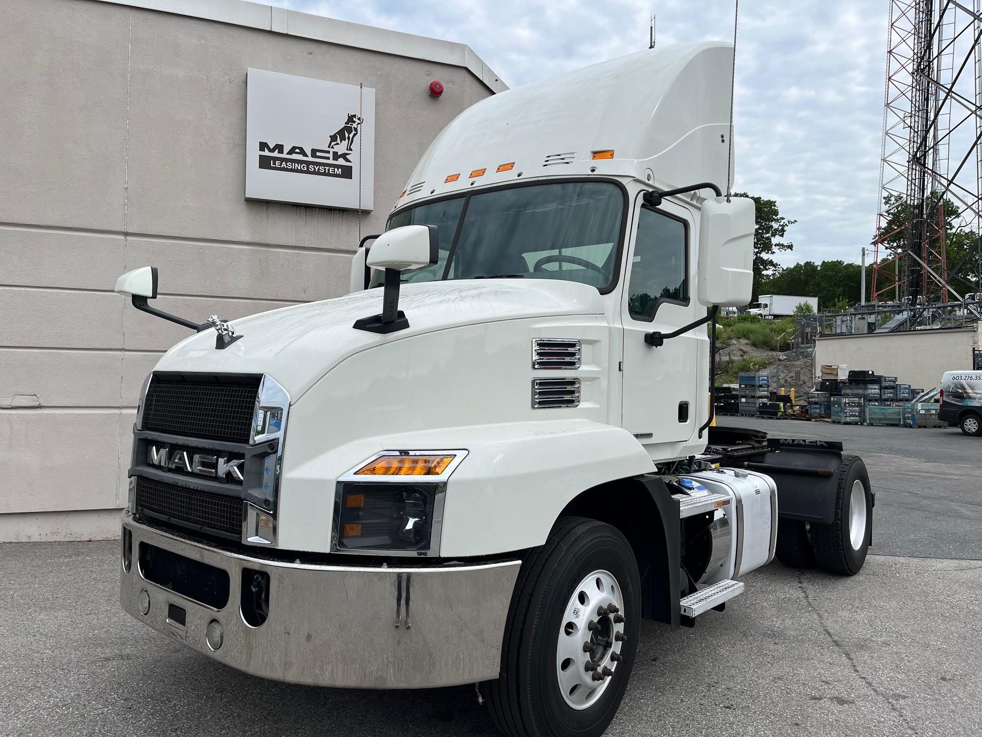 2019 MACK ANTHEM 42T 9009224081 2019 MACK ANTHEM 42T 9009224081