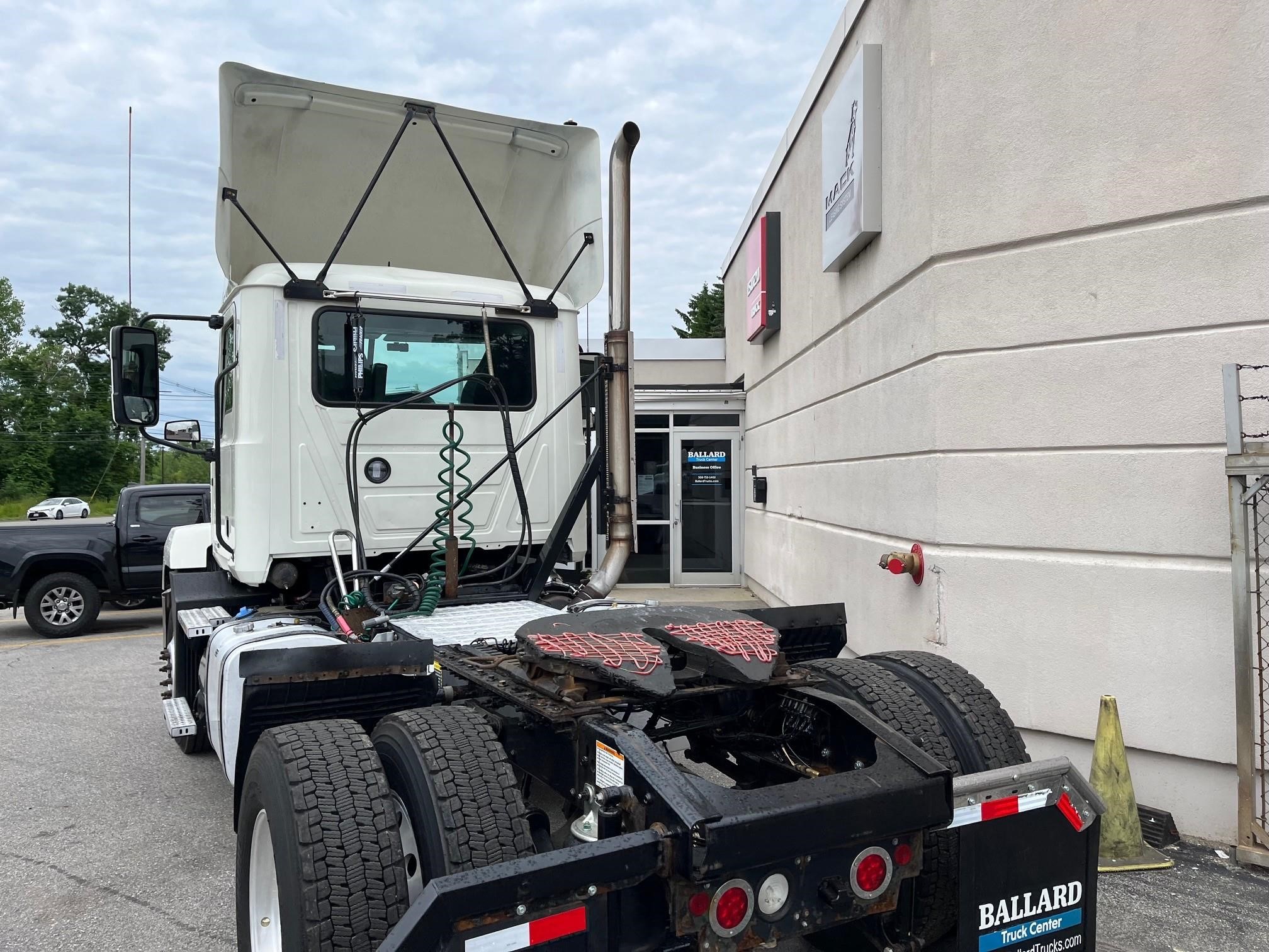 2019 MACK ANTHEM 42T 9009224088 2019 MACK ANTHEM 42T 9009224088