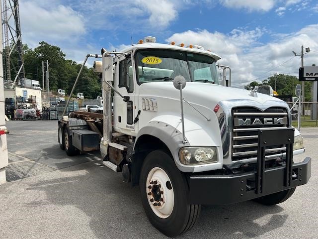 2015 MACK GRANITE GU713 9017037939 2015 MACK GRANITE GU713 9017037939