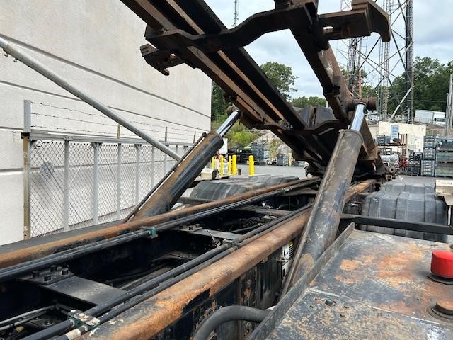 2015 MACK GRANITE GU713 9017037942 2015 MACK GRANITE GU713 9017037942