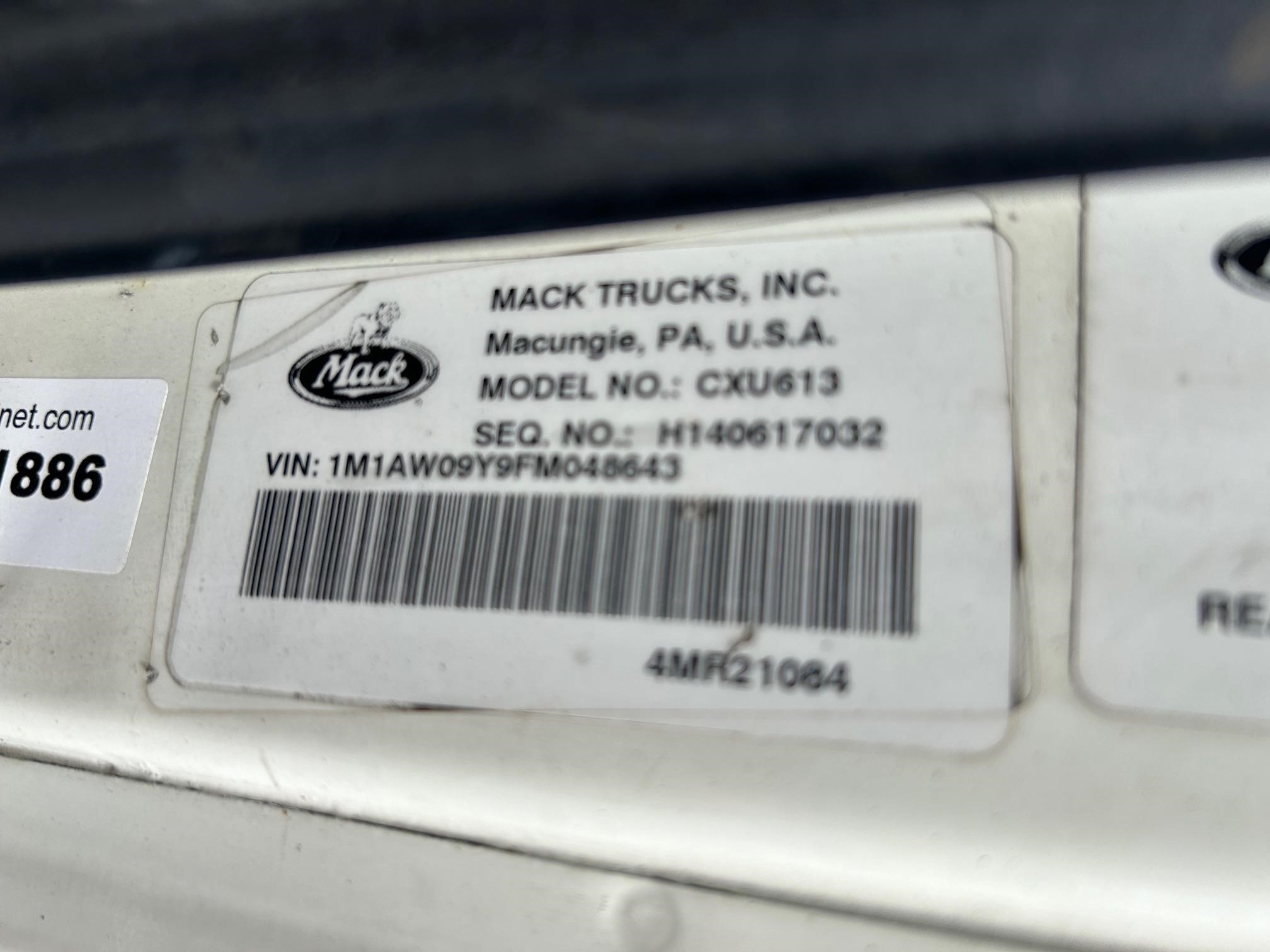 2015 MACK PINNACLE CXU613 9020064397 2015 MACK PINNACLE CXU613 9020064397