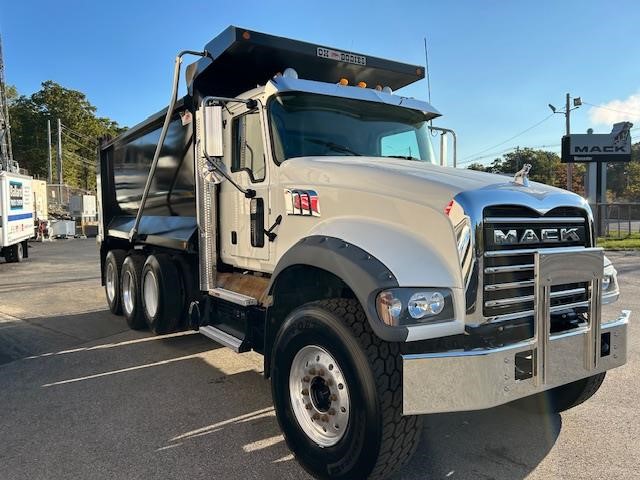 2023 MACK GRANITE 64FR 9025682354 2023 MACK GRANITE 64FR 9025682354