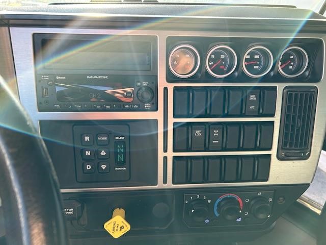 2022 MACK GRANITE 64FR 9025831173 2022 MACK GRANITE 64FR 9025831173