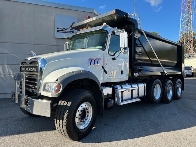 2022 MACK GRANITE 64FR 9025831178 2022 MACK GRANITE 64FR 9025831178