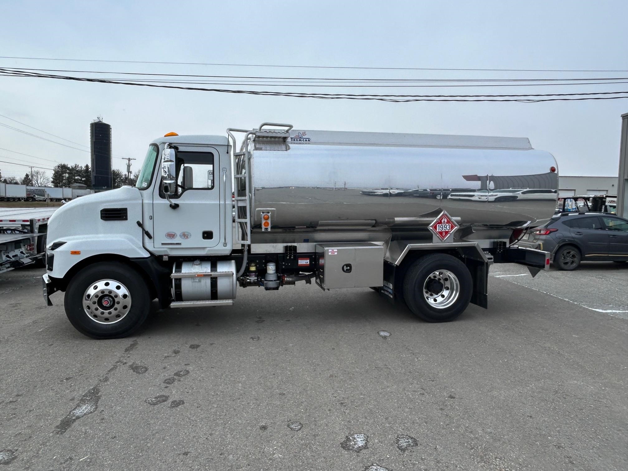 2025 MACK MD7 9038880738 2025 MACK MD7 9038880738