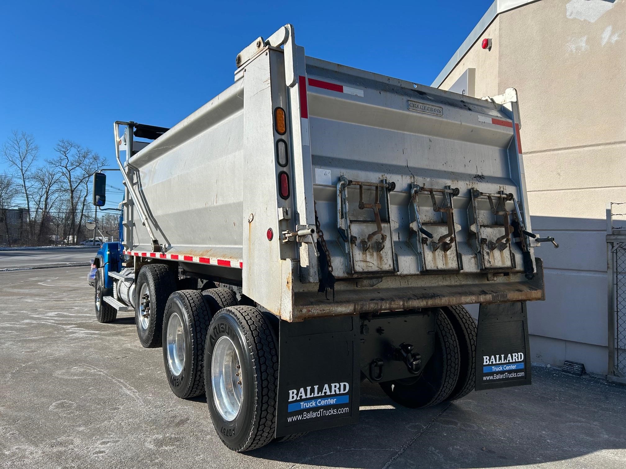 2019 WESTERN STAR 4700 9039365324 2019 WESTERN STAR 4700 9039365324