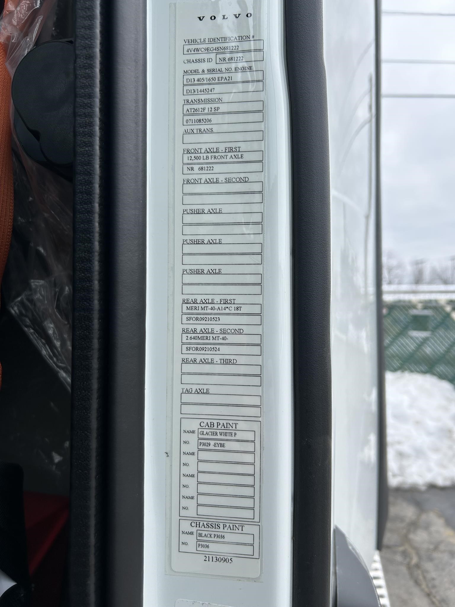 2025 VOLVO VNR64T300 9043089096 2025 VOLVO VNR64T300 9043089096