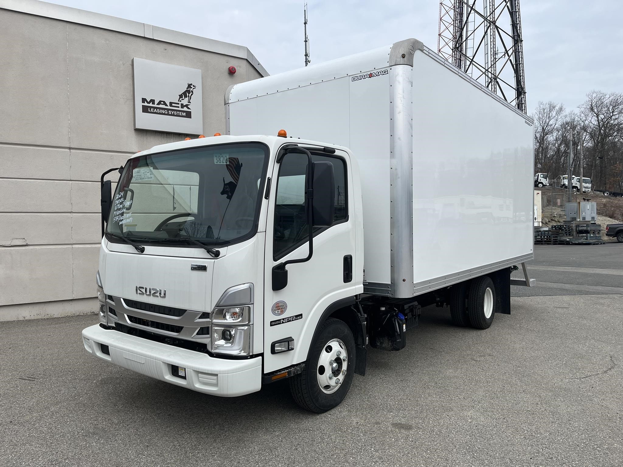 2024 ISUZU NPR HD - image 1 of 6