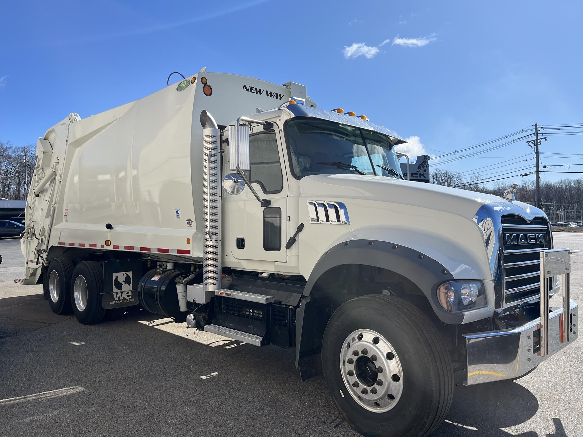 2023 MACK GRANITE 64FR - image 2 of 6