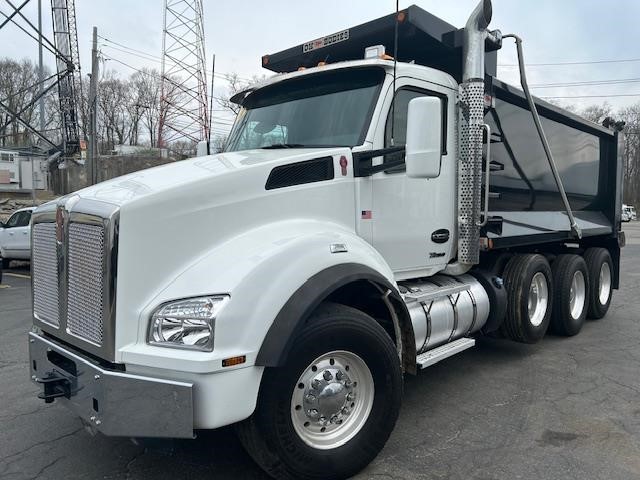 2024 KENWORTH T880 - image 1 of 6
