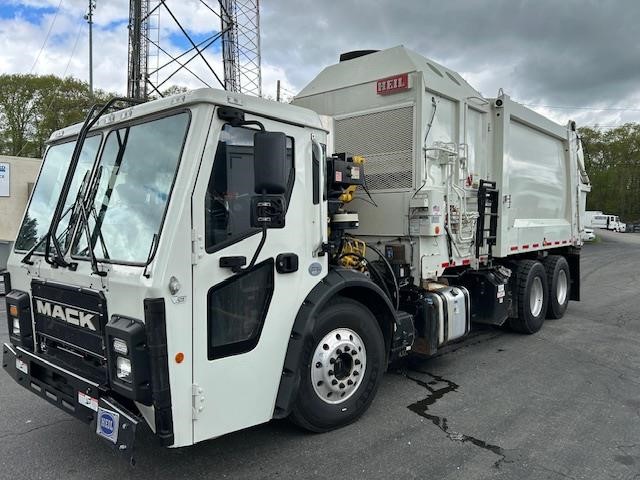 2024 MACK LR64R - image 1 of 6