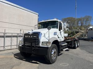 2015 MACK GRANITE GU713 9055161109