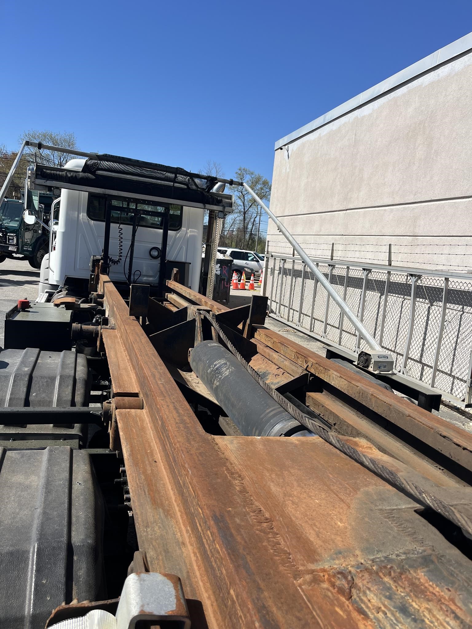 2015 MACK GRANITE GU713 - image 5 of 6