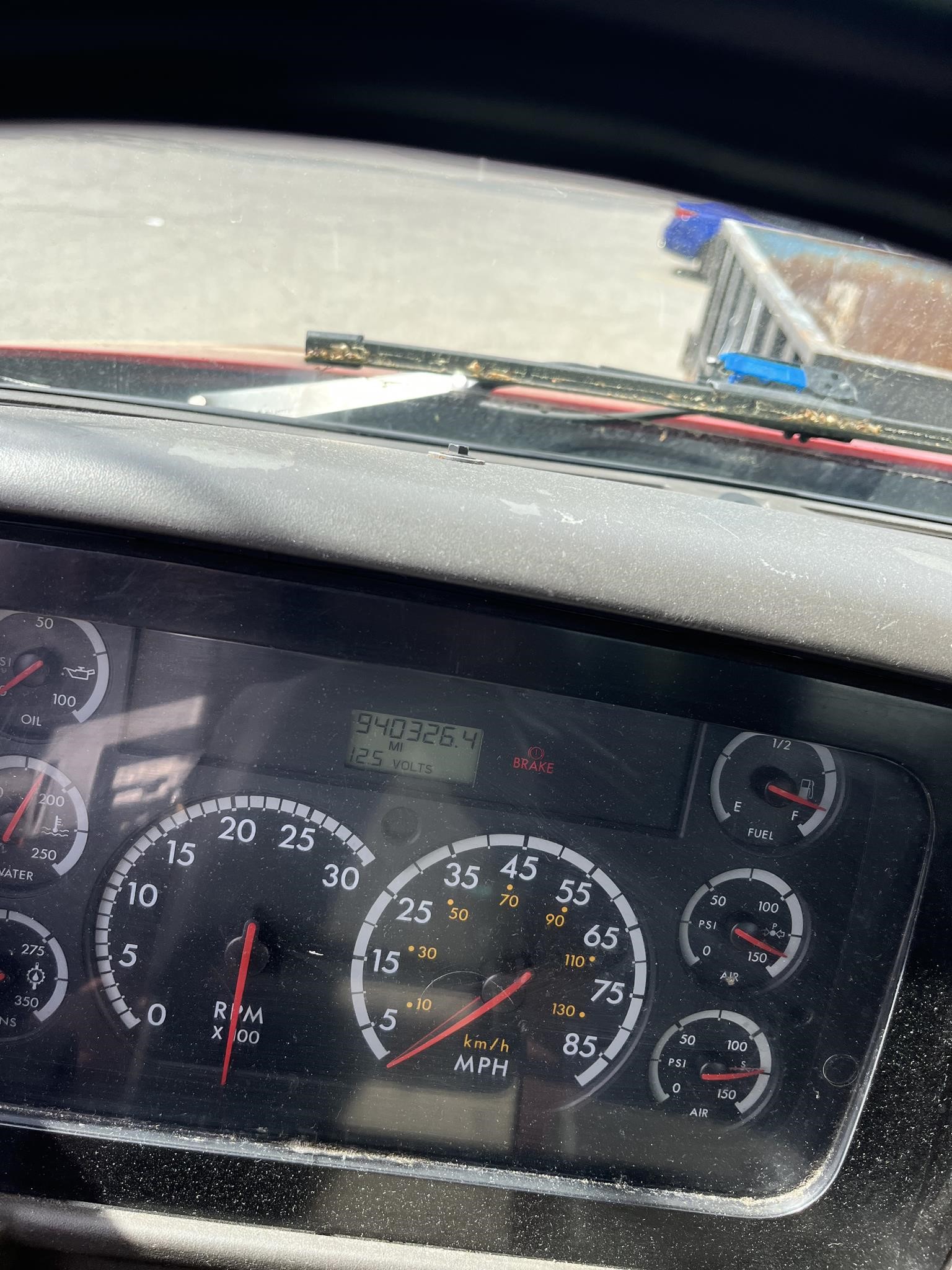 2003 STERLING AT9500 9055761904 2003 STERLING AT9500 9055761904