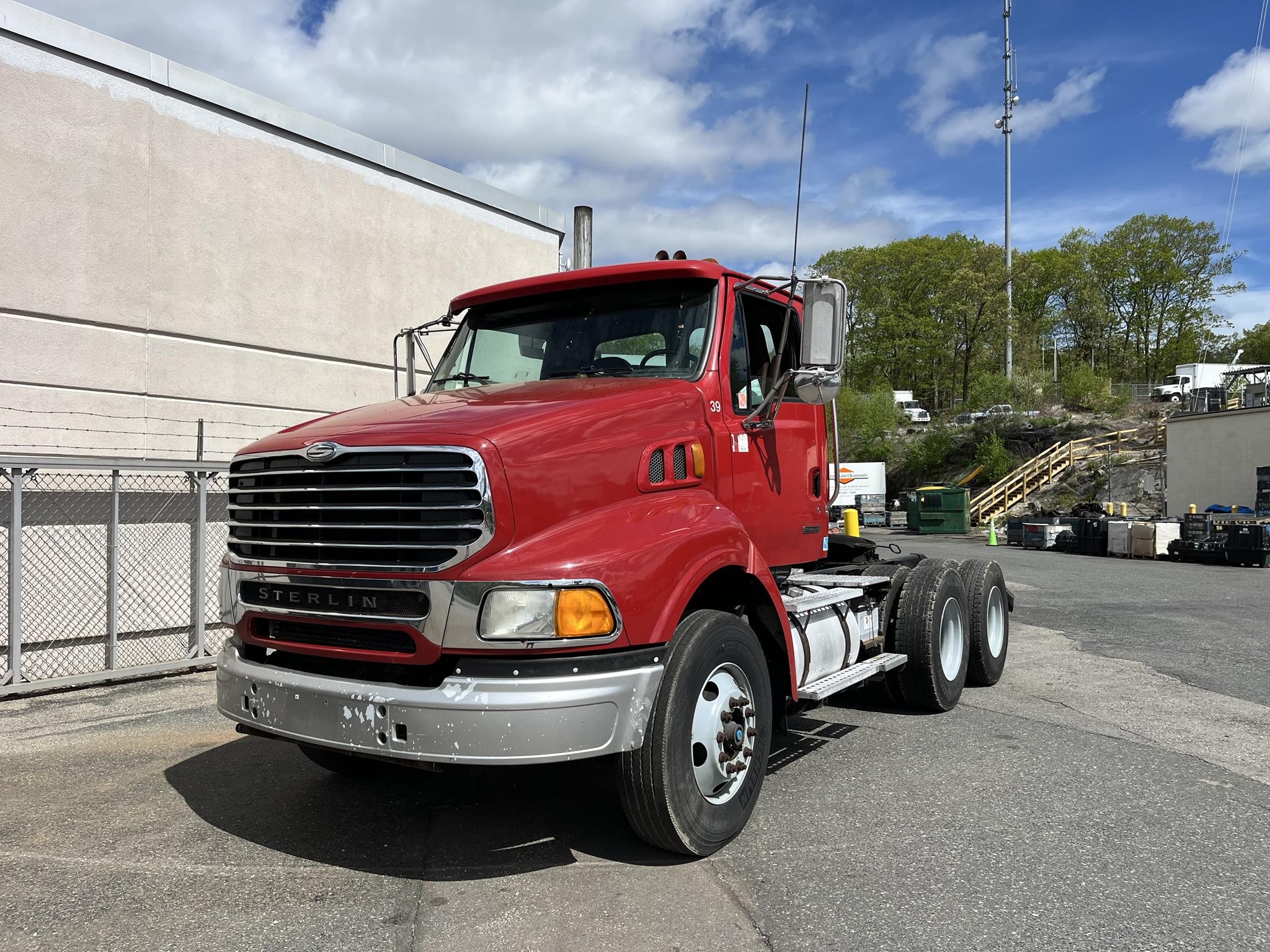 2003 STERLING AT9500 9055761906 2003 STERLING AT9500 9055761906