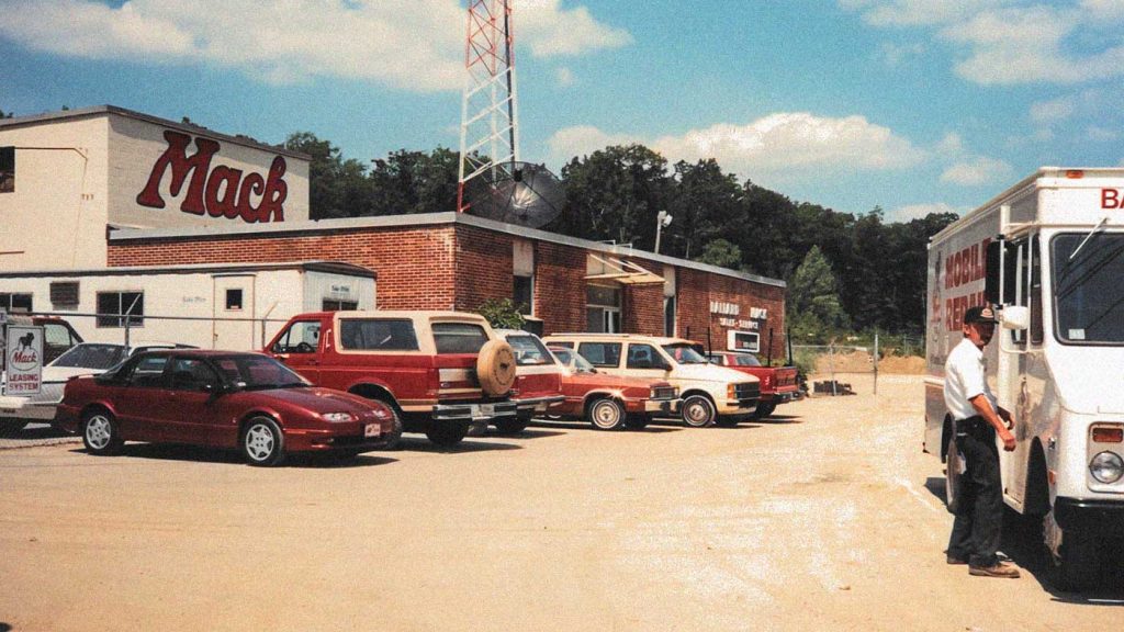 Ballard Mack Truck Dealership