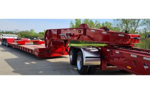 XL-Specialized Trailer High-Capacity Hydraulic Detachable Gooseneck 1
