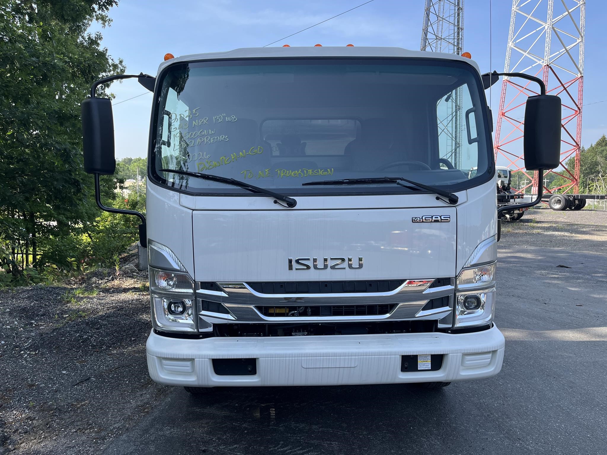 2025 ISUZU NRR - image 3 of 6
