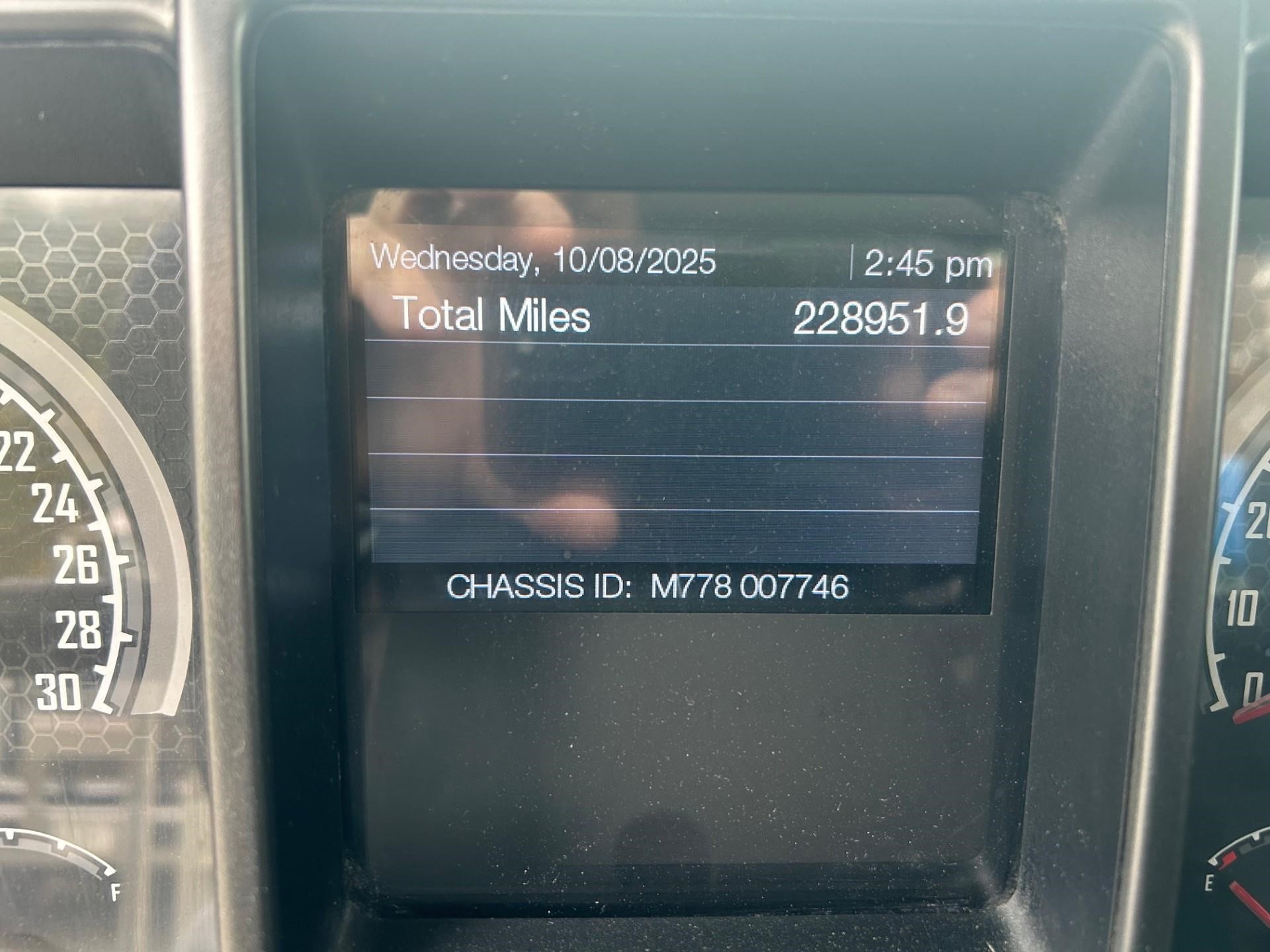 2021 MACK PINNACLE 64T - image 6 of 6