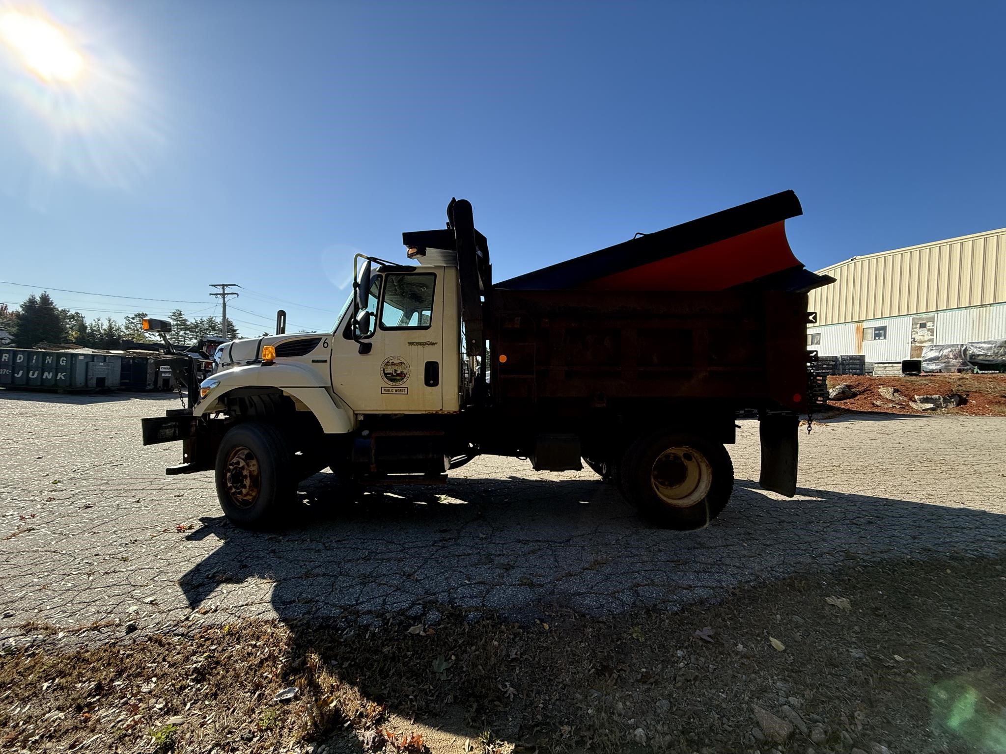 2008 INTERNATIONAL WORKSTAR 7300 - image 1 of 6