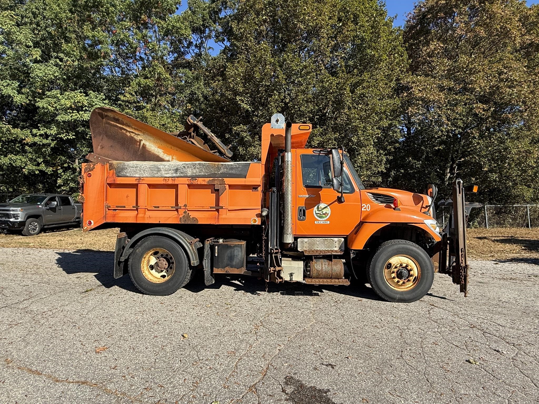 2013 INTERNATIONAL WORKSTAR 7400 - image 1 of 6
