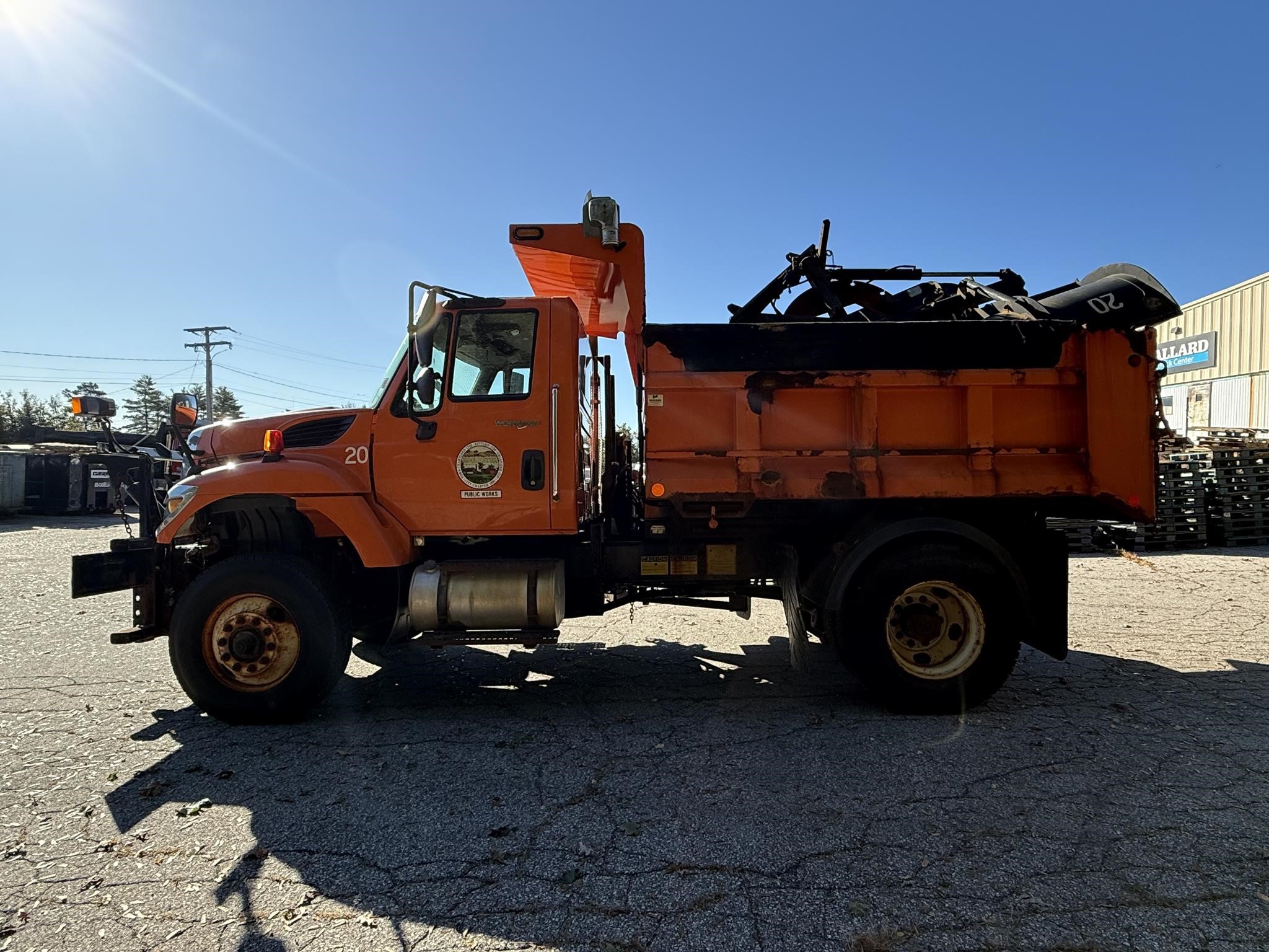 2013 INTERNATIONAL WORKSTAR 7400 - image 3 of 6