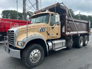 2018 MACK GRANITE GU713 10016690422