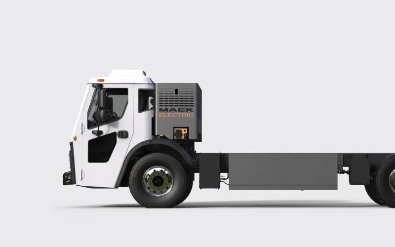 Mack LR Electric Mack LR Electric - image 2 of 3