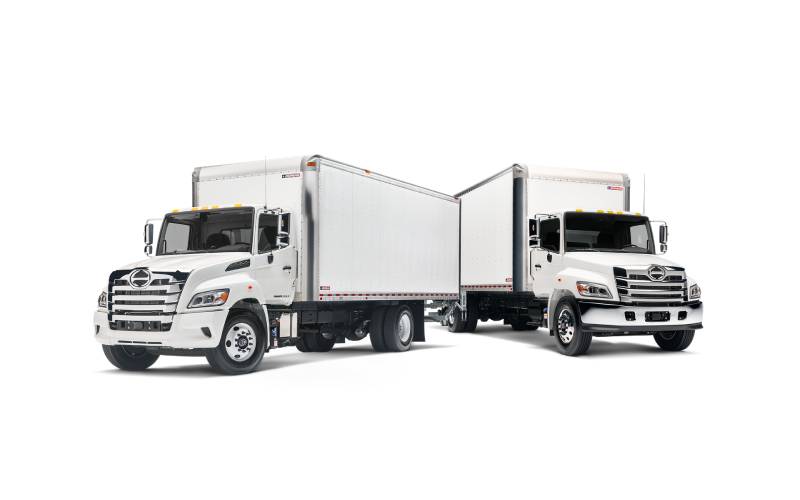 Hino XL7 & XL8 Hino XL7 & XL8 - image 1 of 2