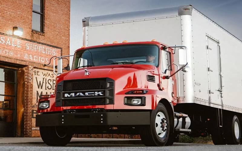 Mack MD Series Mack MD Series - image 2 of 4