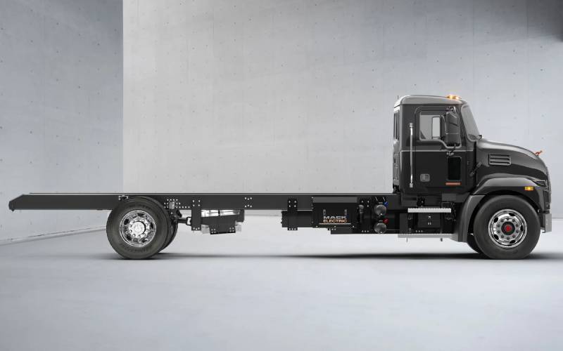 Mack MD Electric Mack MD Electric - image 1 of 4