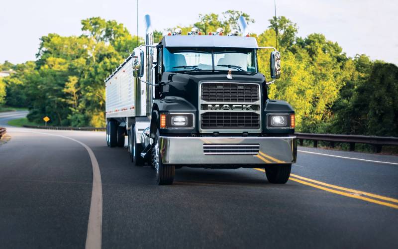 Mack Pinnacle Mack Pinnacle - image 1 of 3