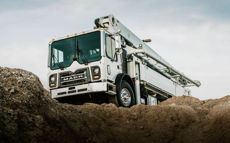 Mack TerraPro Mack TerraPro - image 2 of 3