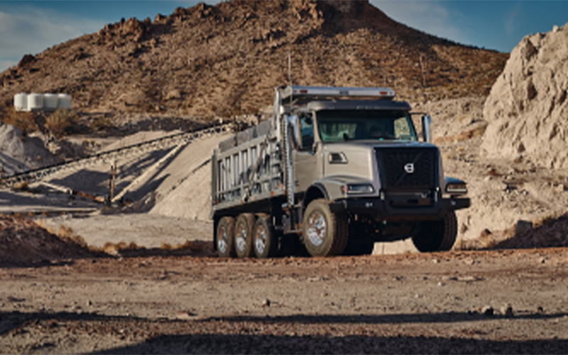 Volvo Trucks VHD 400 AF Volvo Trucks VHD 400 AF - image 3 of 4