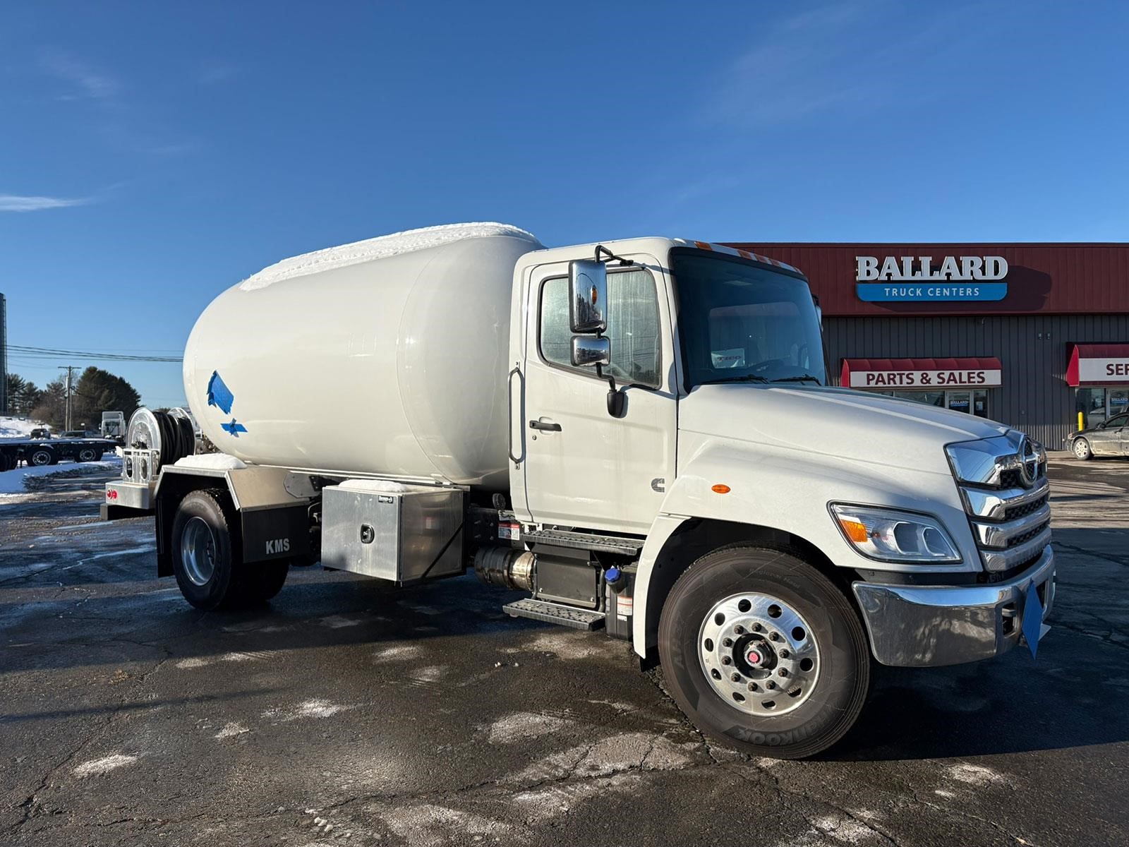 2026 HINO L7 2026 HINO L7 - image 3 of 6