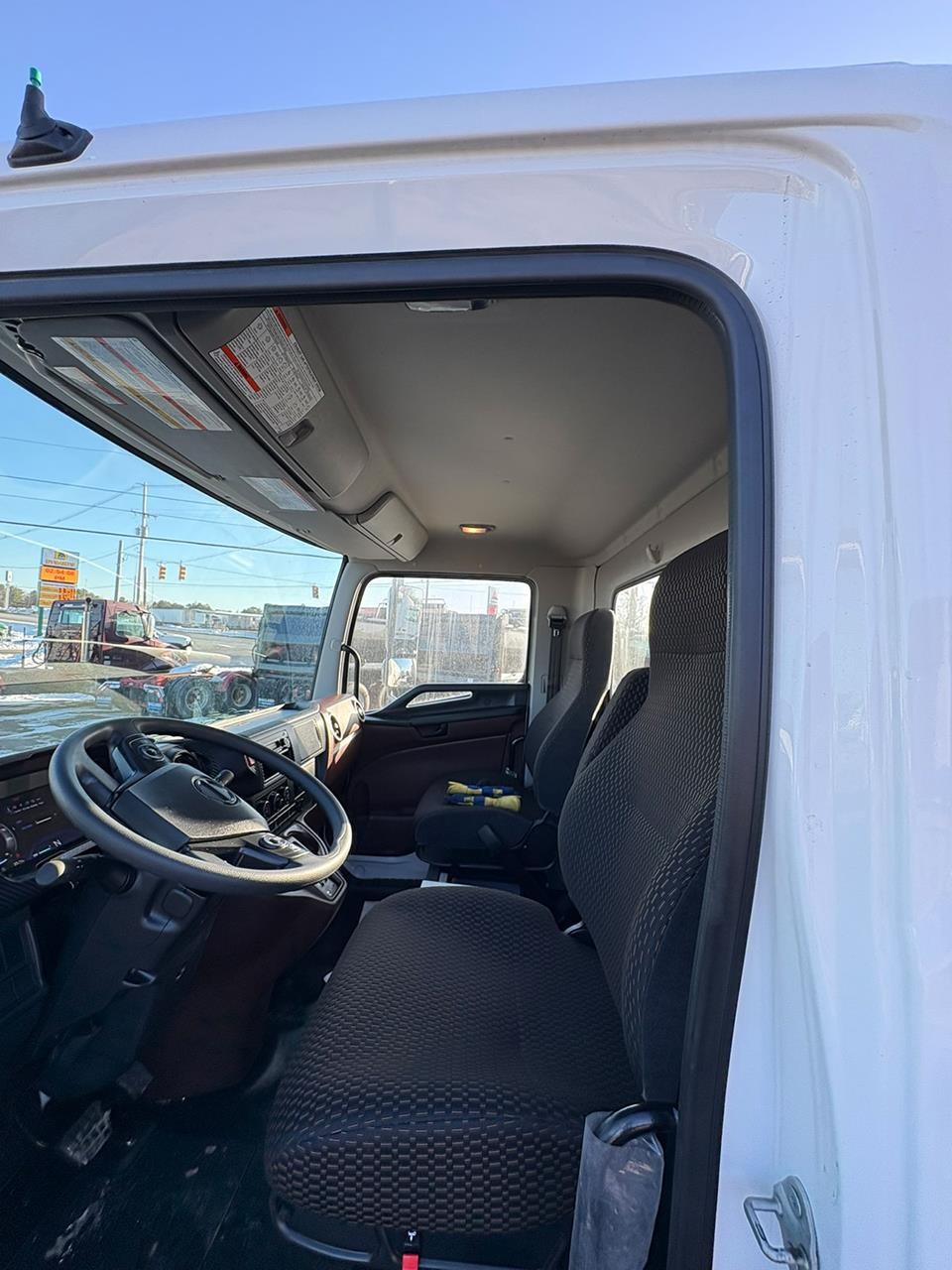 2026 HINO L7 2026 HINO L7 - image 6 of 6