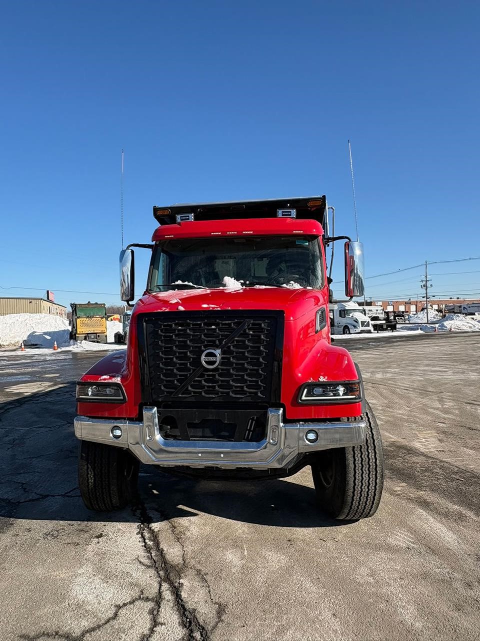 2025 VOLVO VHD 11003441994 2025 VOLVO VHD 11003441994