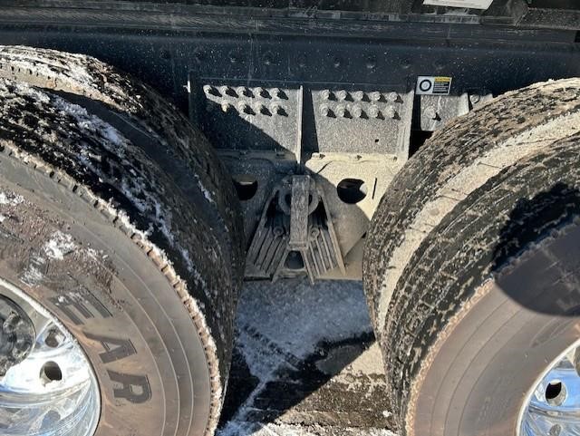 2025 KENWORTH T880 2025 KENWORTH T880 - image 3 of 6