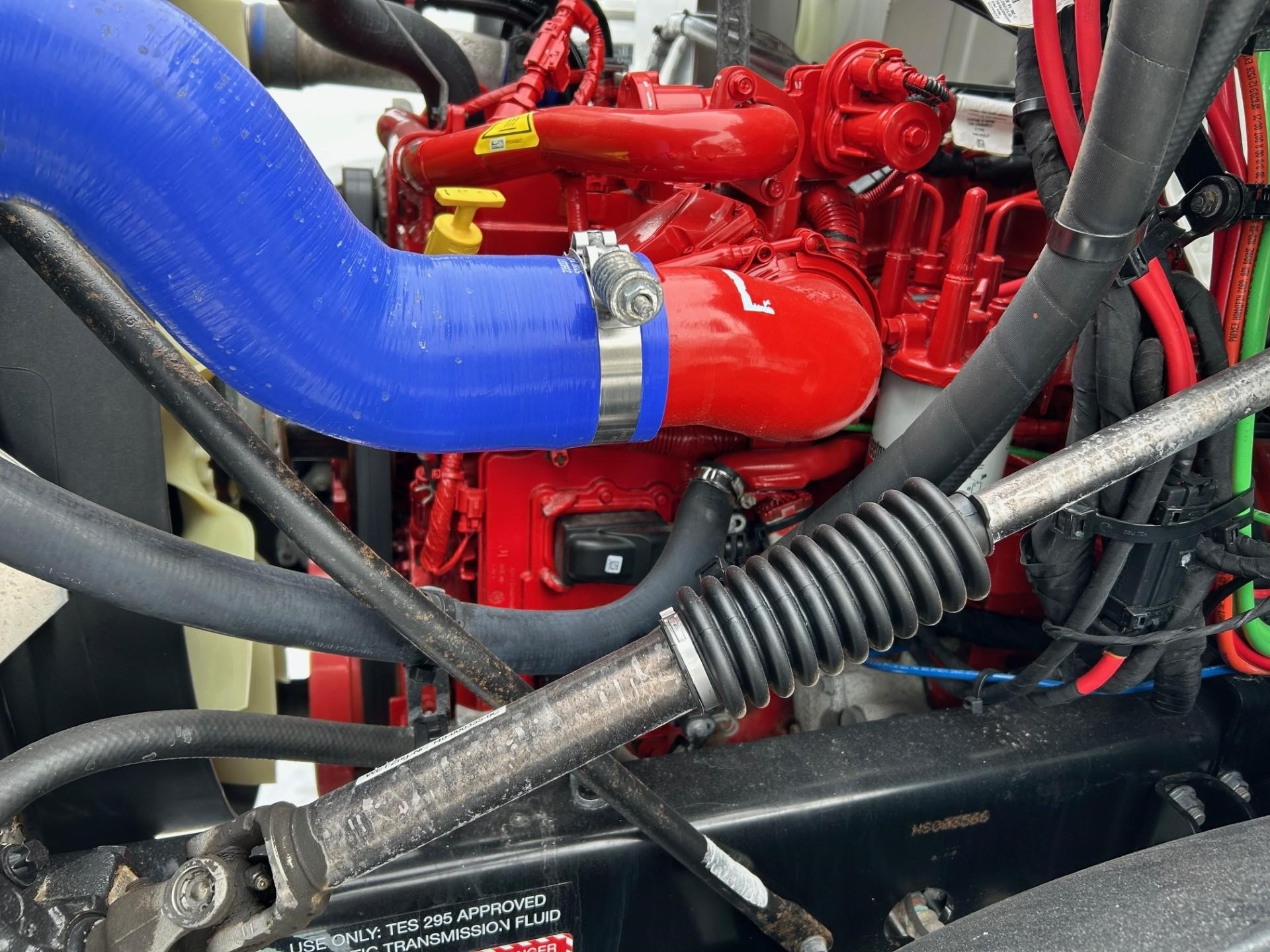 2022 MACK MD6 2022 MACK MD6 - image 5 of 6